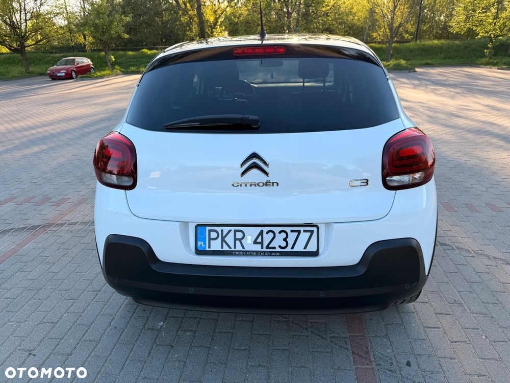 Citroën C3 1.2 PureTech Shine - 17