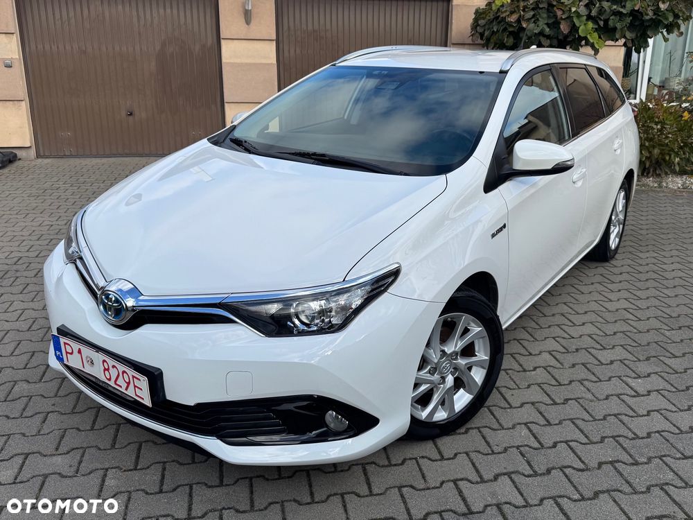 Toyota Auris 2017 photo 4
