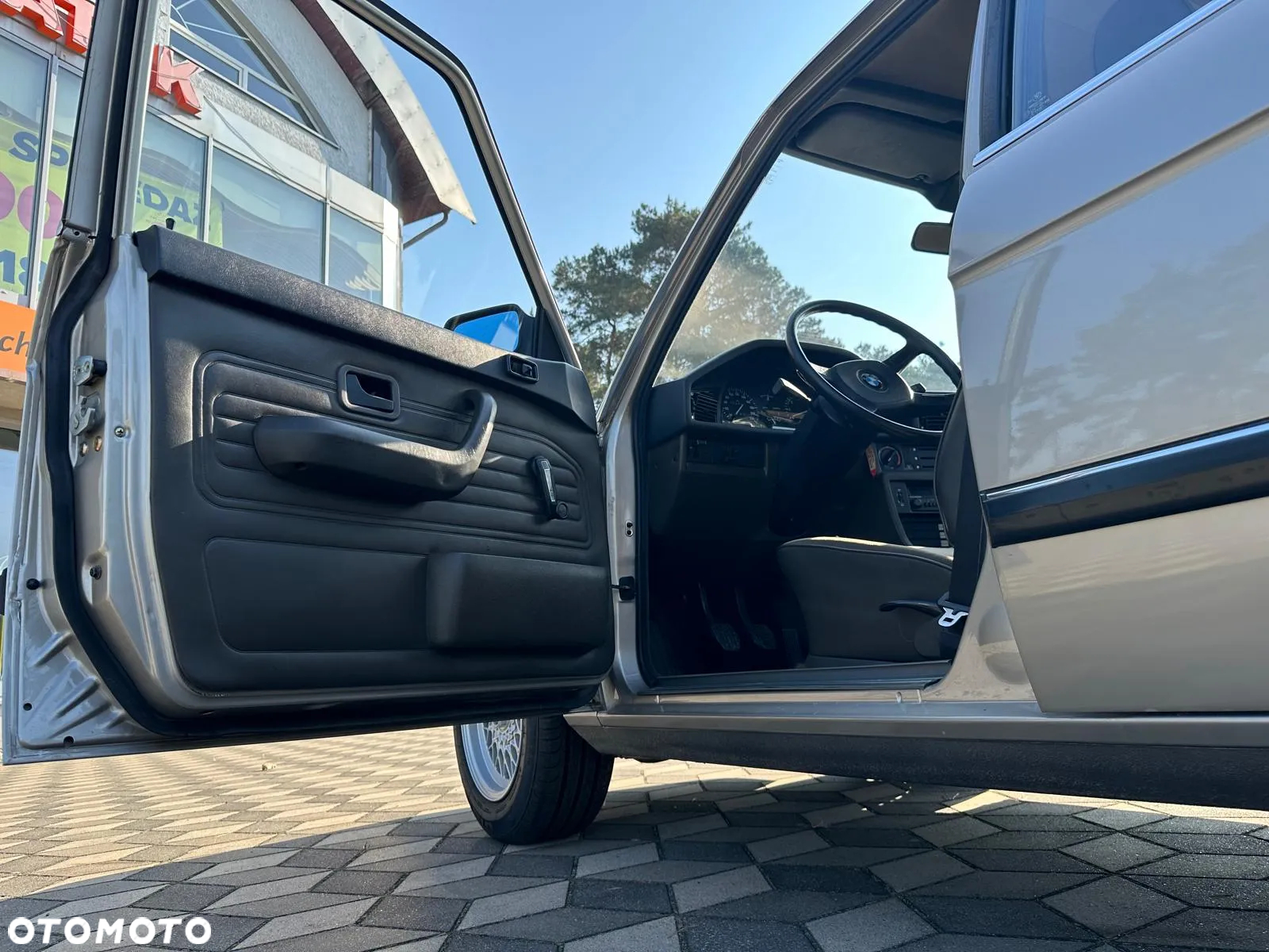 BMW Seria 5 - 12