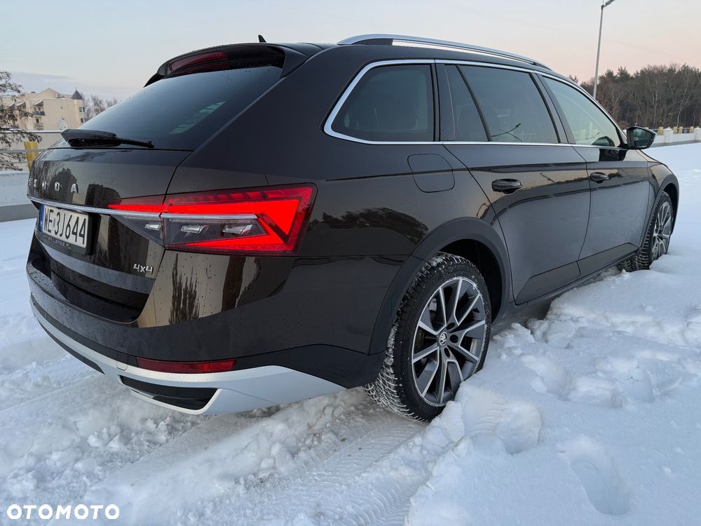 Skoda Superb 2.0 TDI SCR 4x4 Scout DSG - 7