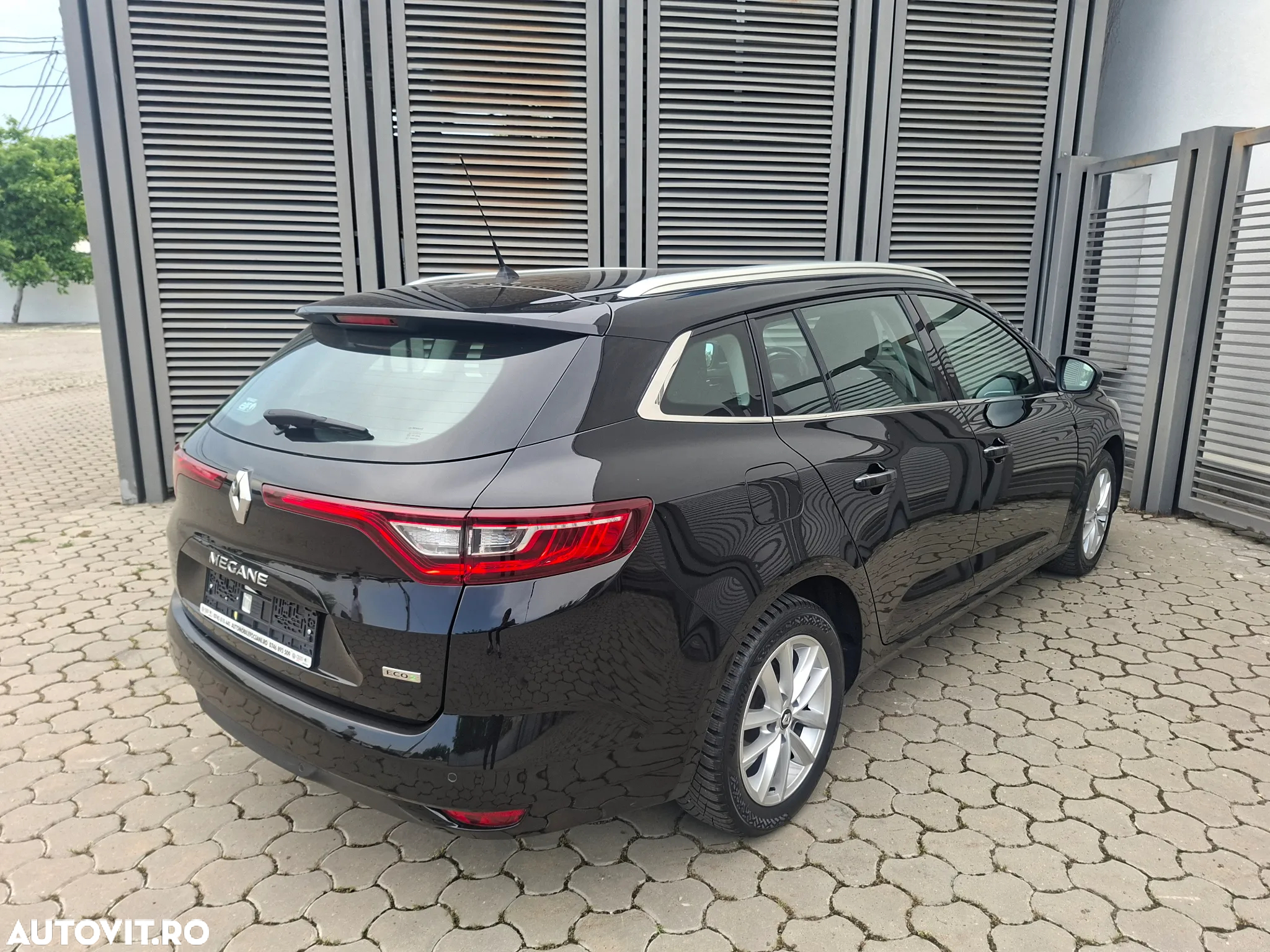 Renault Megane ENERGY dCi 110 ECO2 BUSINESS - 9