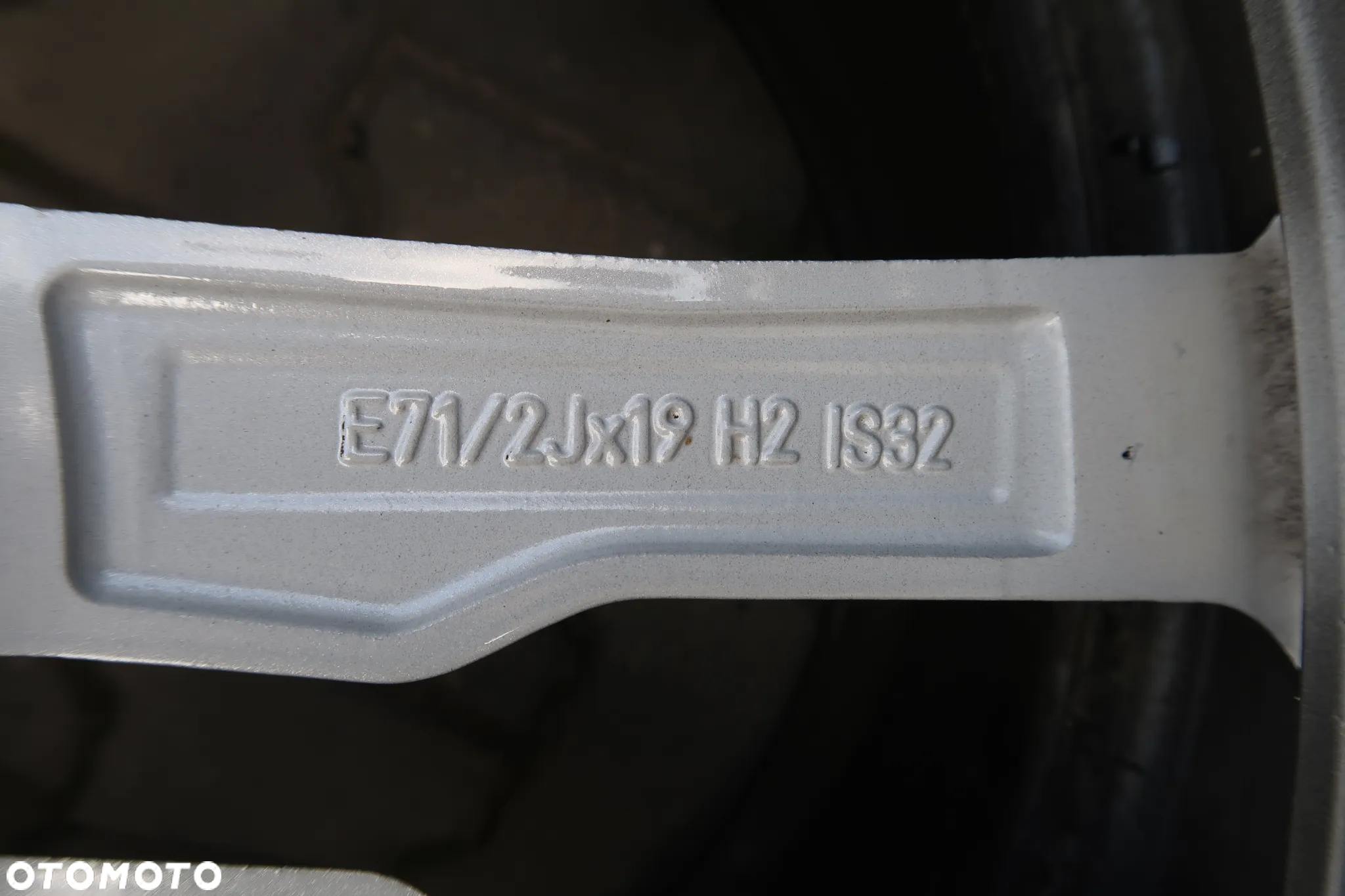 C40 FELGA BMW X3 X4 8746987 7,5X19ET32 - 7