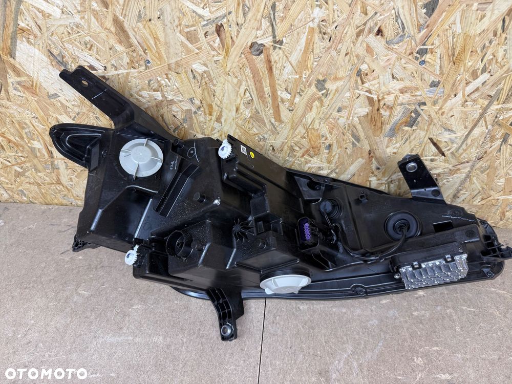 LAMPA LEWA PRZÓD LED MG 4 MULAN SAIC VISION 10976802 100-40179 11505836 - 4