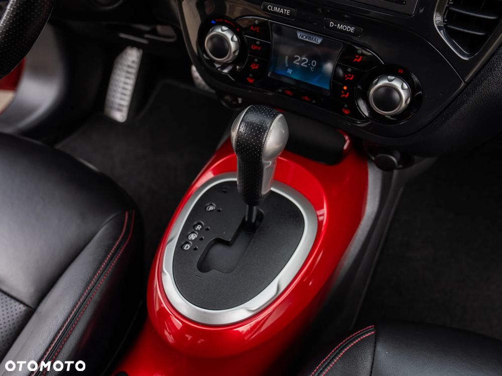 Nissan Juke 1.6 DIG-T ALL-MODE 4x4i Xtronic Acenta - 25