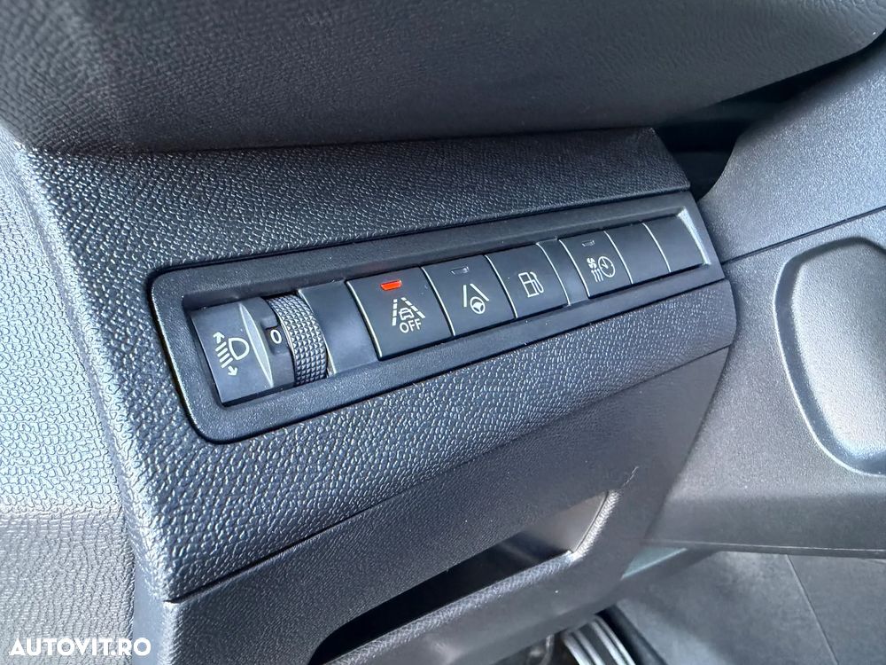 Peugeot 3008 PHEV 300 EAT8 4X4 GT - 22