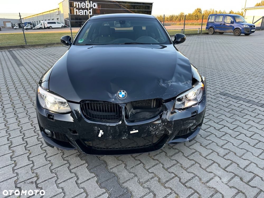 BMW Seria 3 320d M Sport Edition - 12
