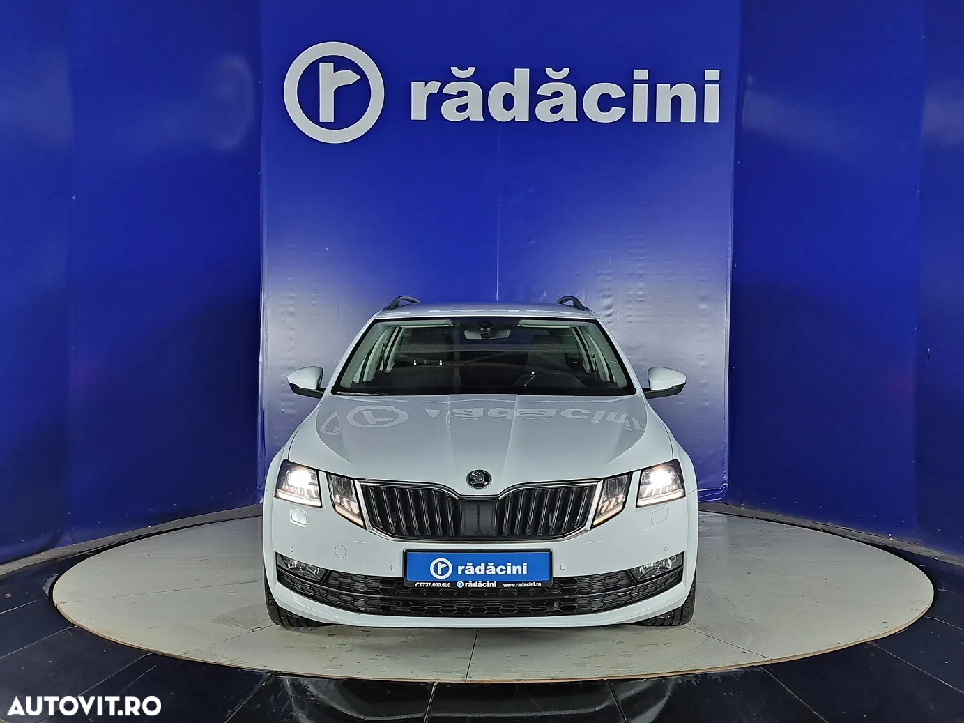 Skoda Octavia 2.0 TDI DSG Style - 8