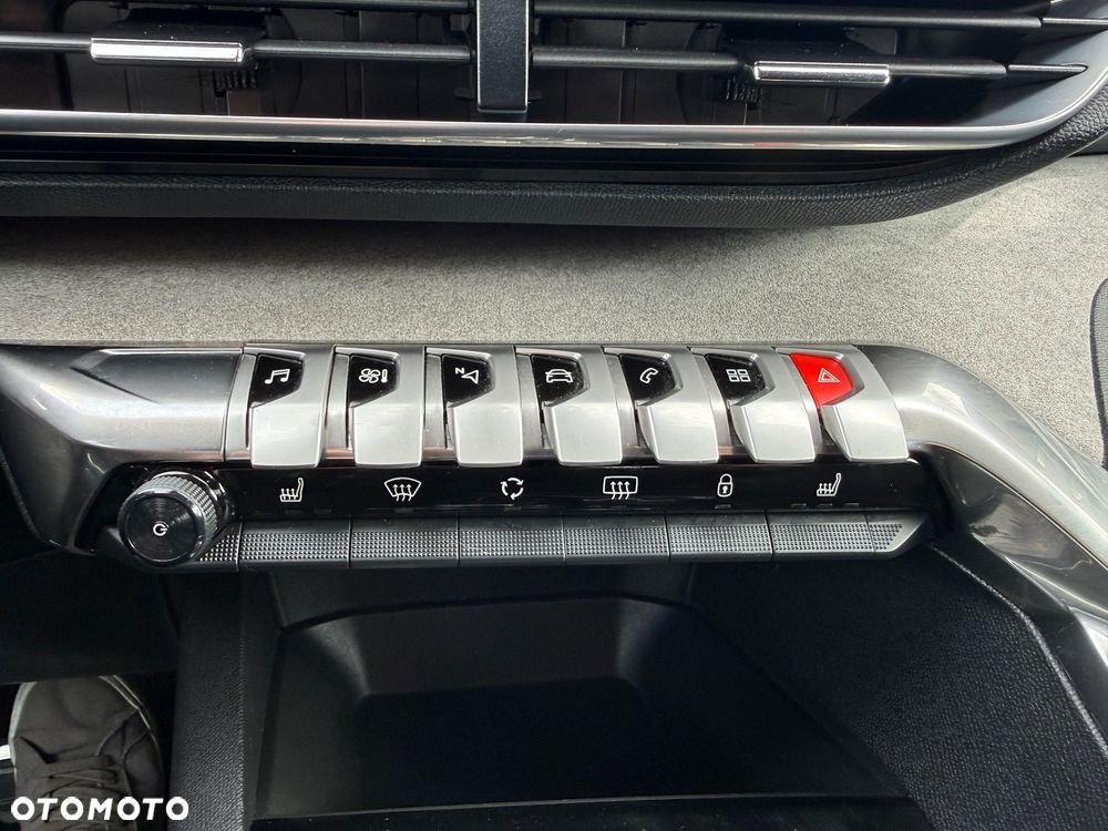 Peugeot 3008 1.5 BlueHDi GT S&S EAT8 - 22