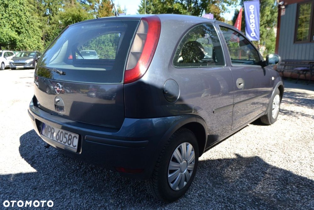 Opel Corsa - 4