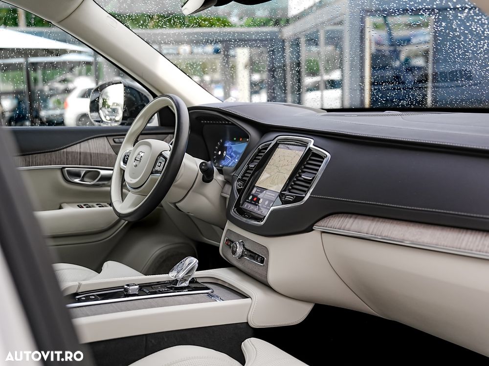 Volvo XC 90 T8 AWD Recharge Ultimate Dark - 34