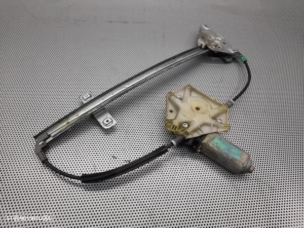 Elevador Frente Dto Volvo V40 Combi (645) - 3