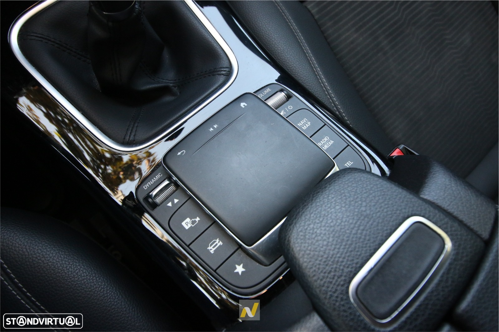 Mercedes-Benz CLA 180 d Shooting Brake Style Plus - 19