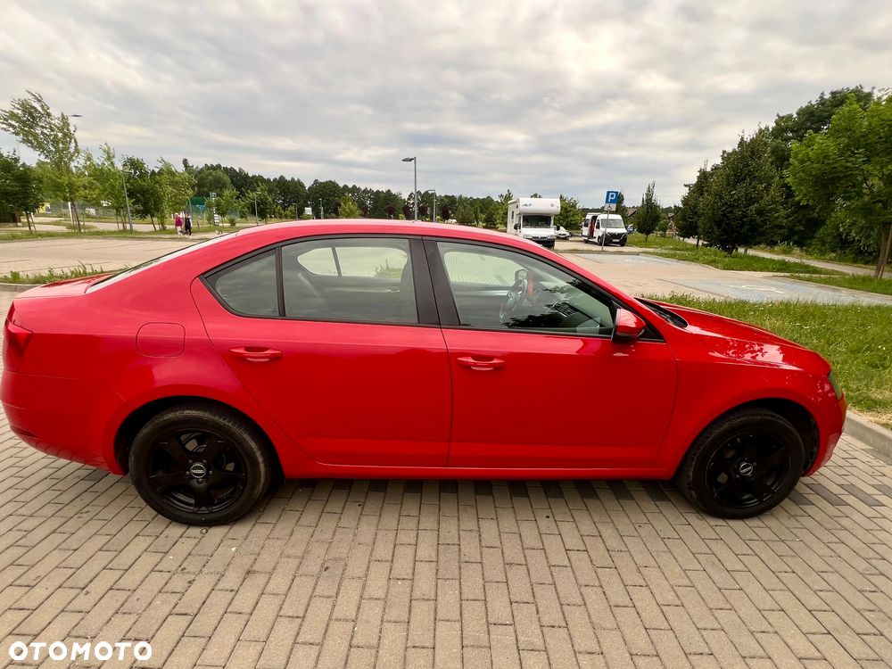 Skoda Octavia 1.6 TDI Ambition - 14