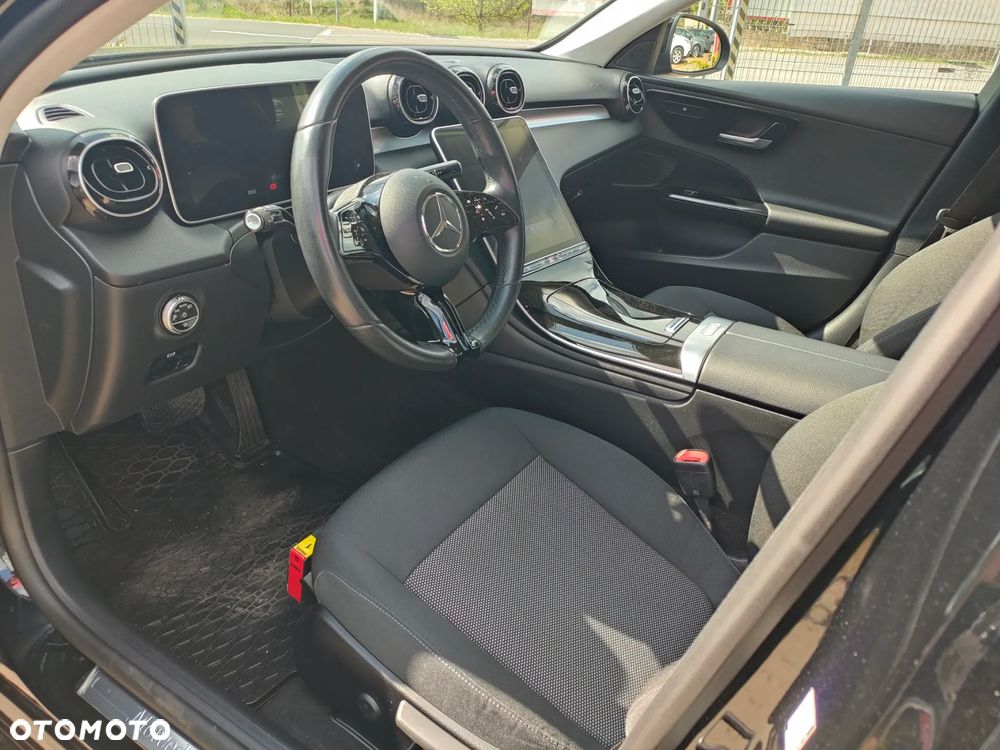 Mercedes-Benz Klasa C ver-180-mhev-business-edition - 13