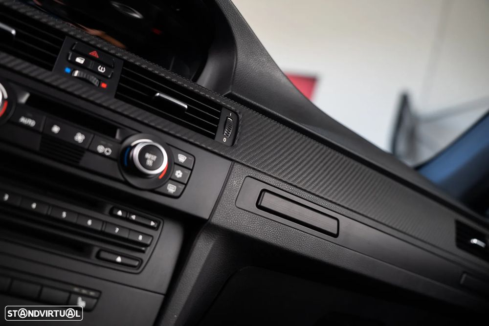 BMW M3 Auto - 23