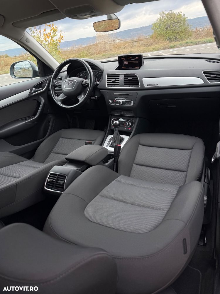 Audi Q3 2.0 TDI Quattro Stronic Sport - 10