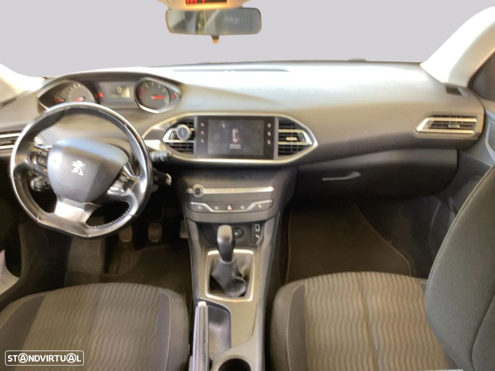 Peugeot 308 1.2 PureTech Active - 4