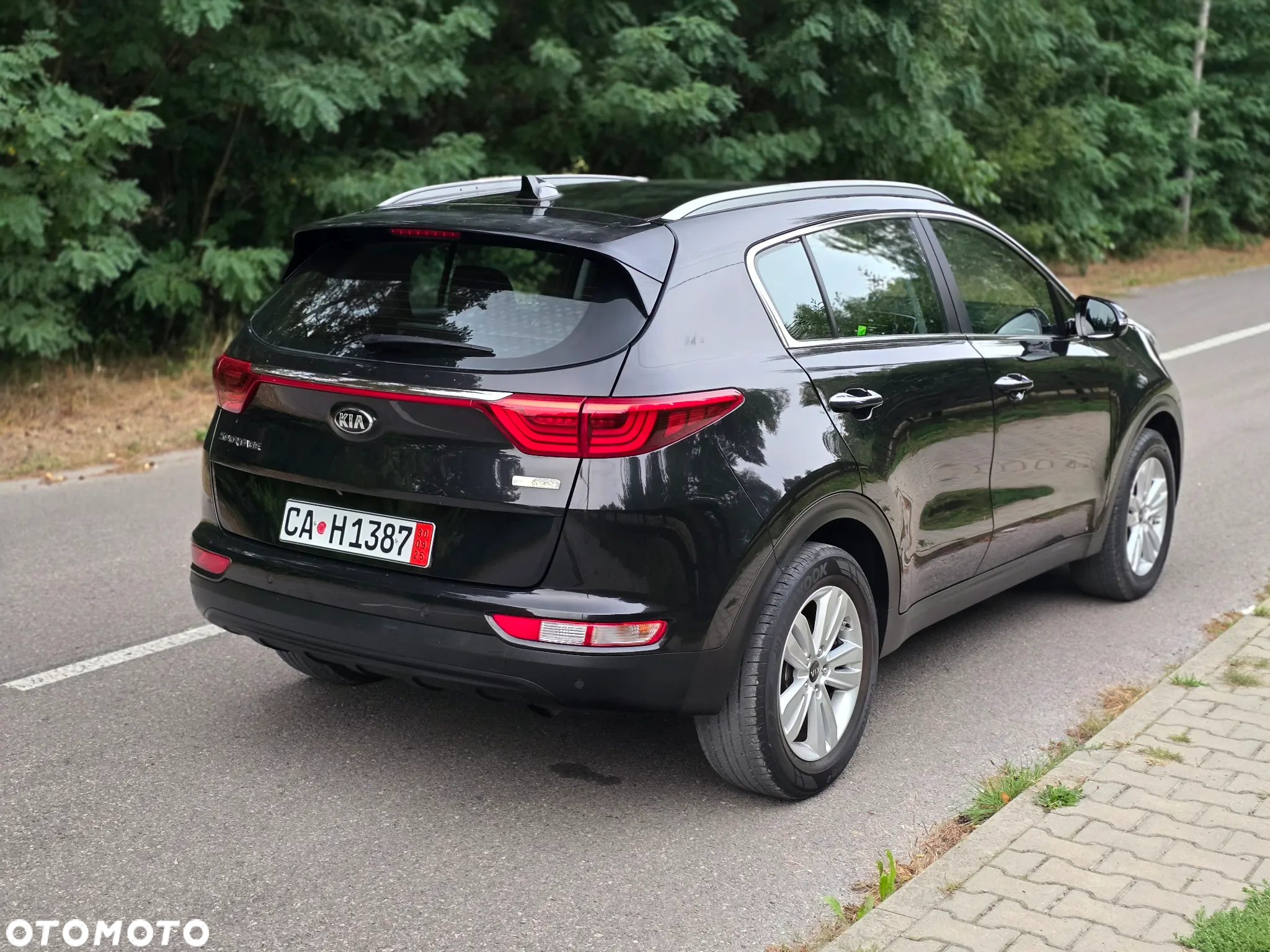Kia Sportage 1.7 CRDI 2WD Dream-Team Edition - 17