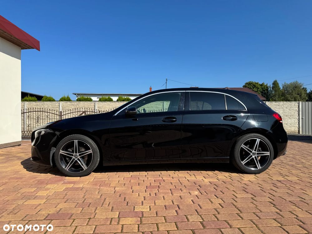 Mercedes-Benz Klasa A 180 d Progressive 7G-DCT - 3