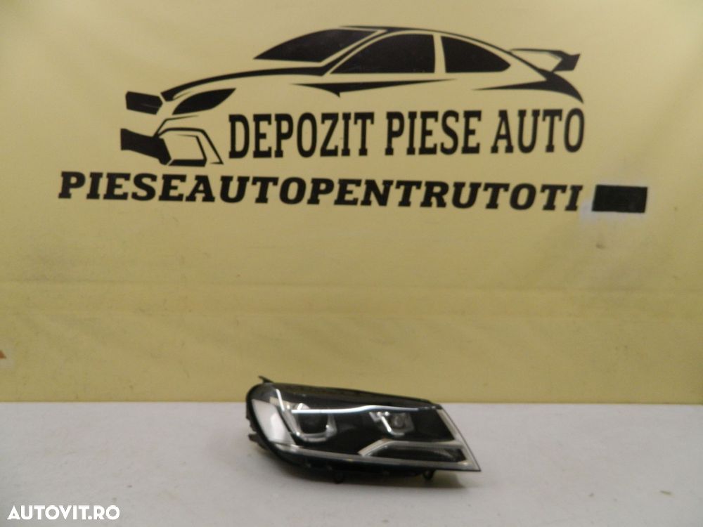 Far dreapta VW Touareg 7P facelift Xenon, 2015, 2016, 2017, 2018, cod origine 7P1941032. - 1