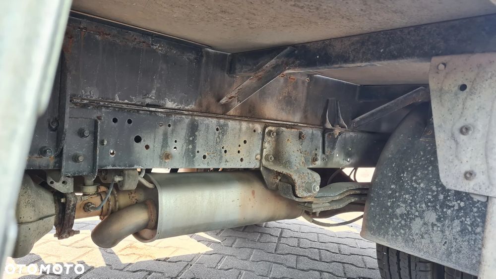 Nissan CABSTAR NT400 - 21