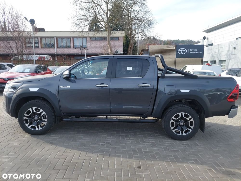 Toyota Hilux 2.8 D-4D mHEV Double Cab Executive 4x4 - 8