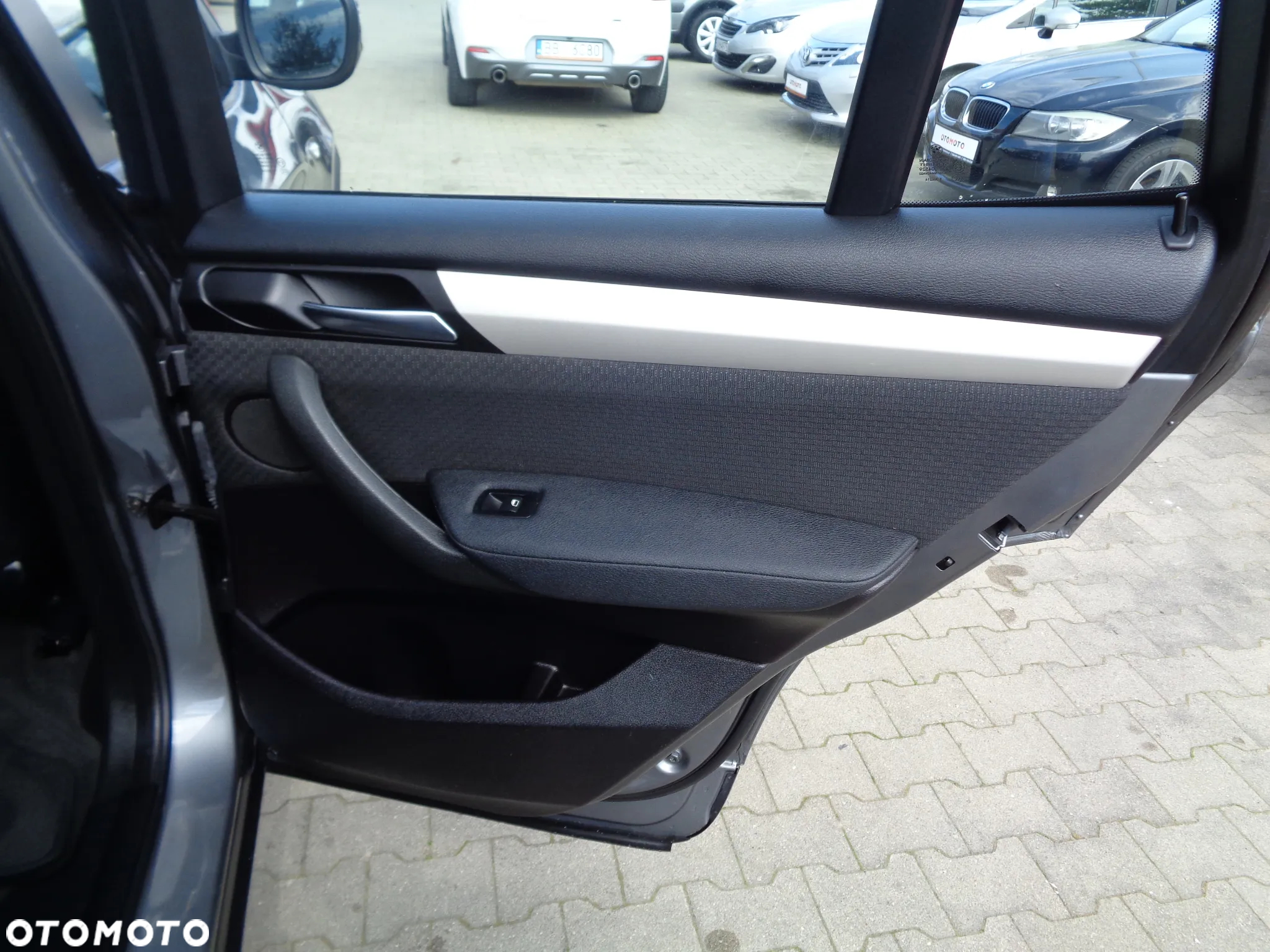 BMW X3 xDrive20d - 17