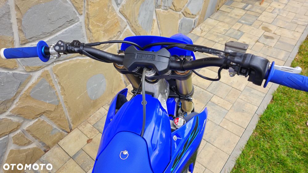Yamaha YZ - 7