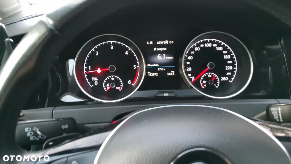 Volkswagen Golf 2.0 TDI BMT Highline DSG - 32