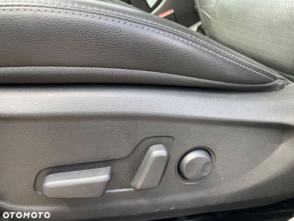 Hyundai Kona 1.6 CRDi DCT Premium - 11