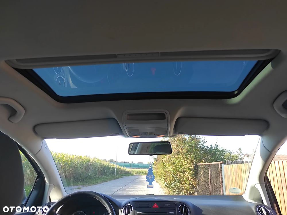 Volkswagen Golf Plus - 18