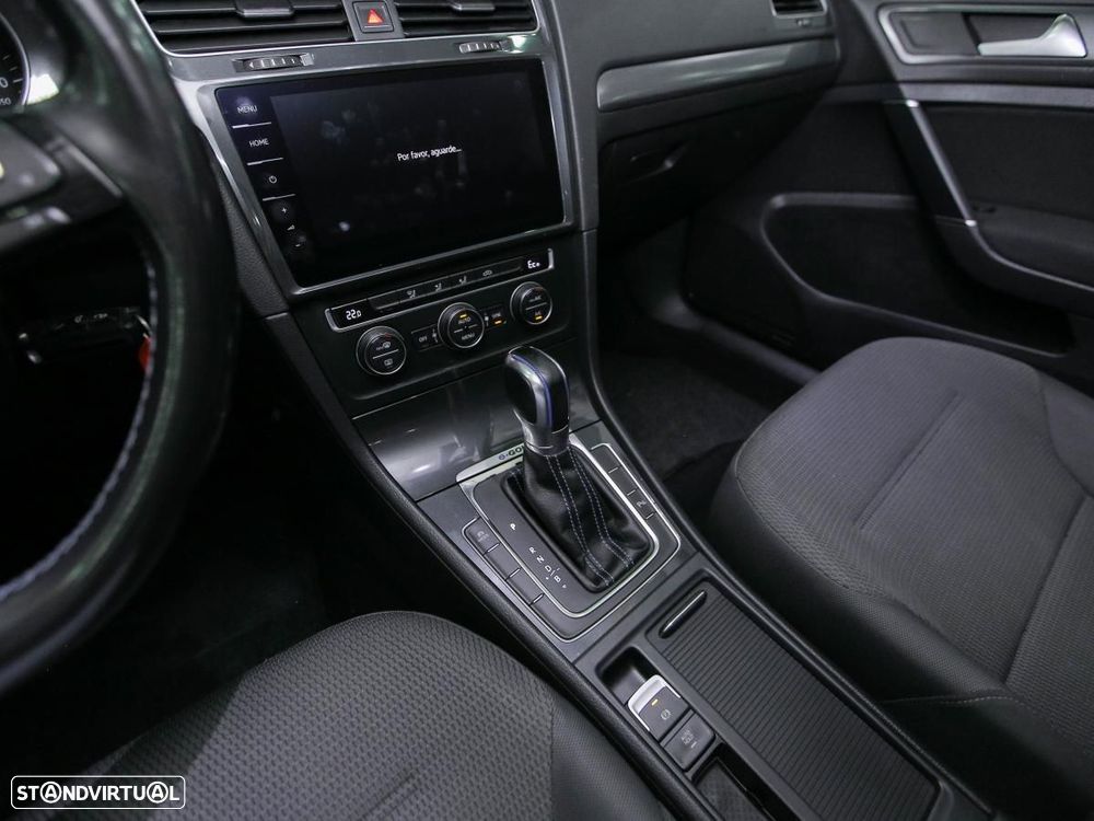 VW e-Golf AC/DC - 15