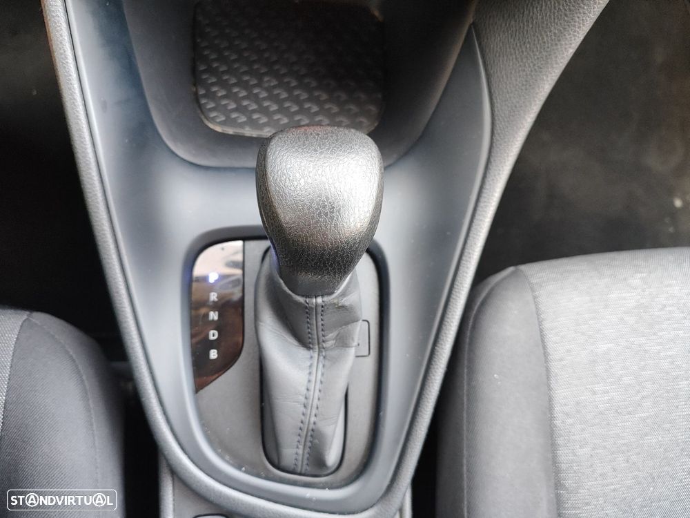 Toyota Yaris - 14
