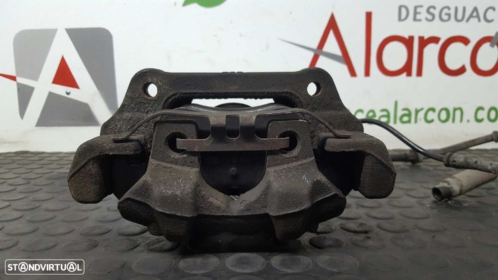 PINÇA DE TRAVÃO FRENTE DIREITA BMW SERIE 1 LIM. (F20) 120D - 2