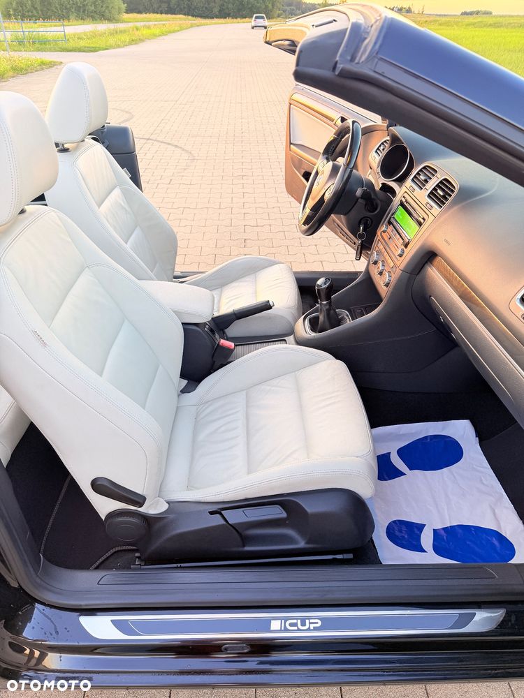 Volkswagen Golf Cabrio - 15