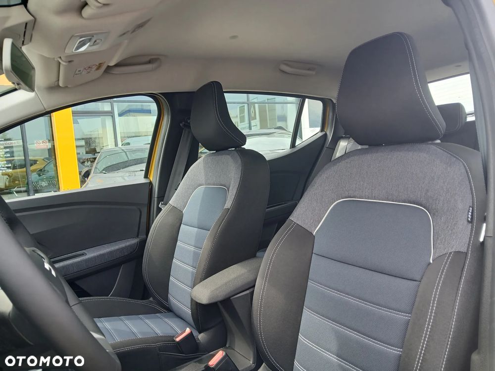 Dacia Sandero - 16