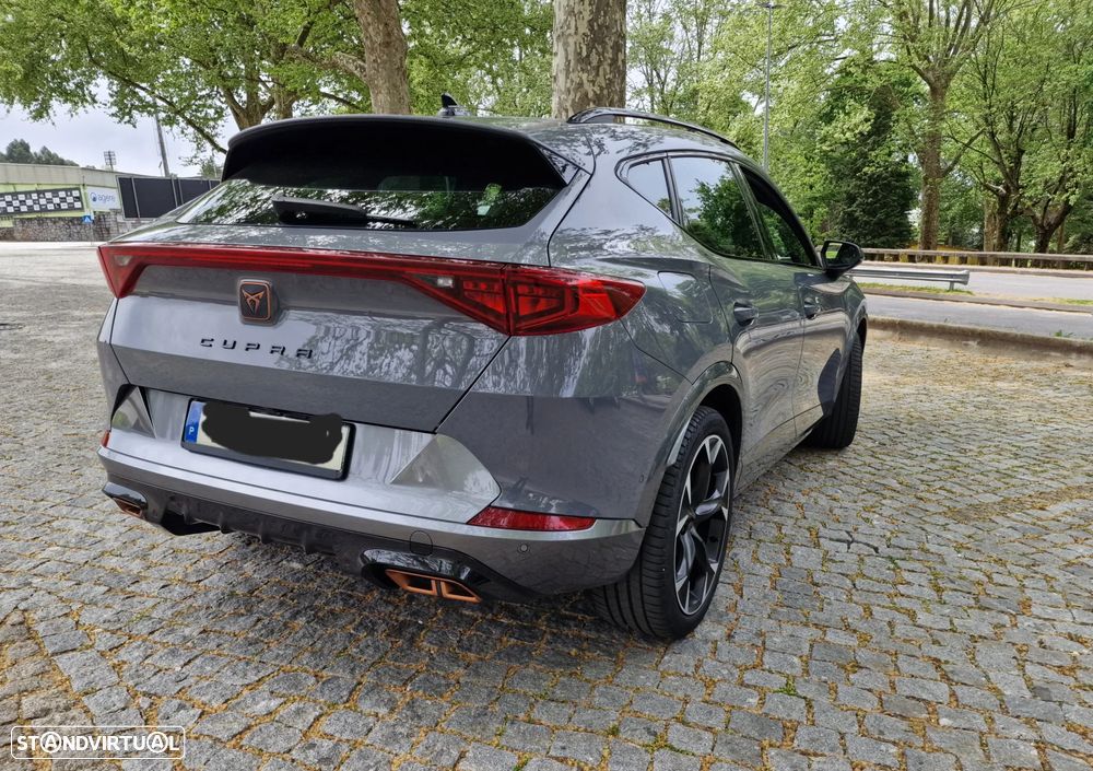 Cupra Formentor 1.4 e-Hybrid DSG VZ - 4