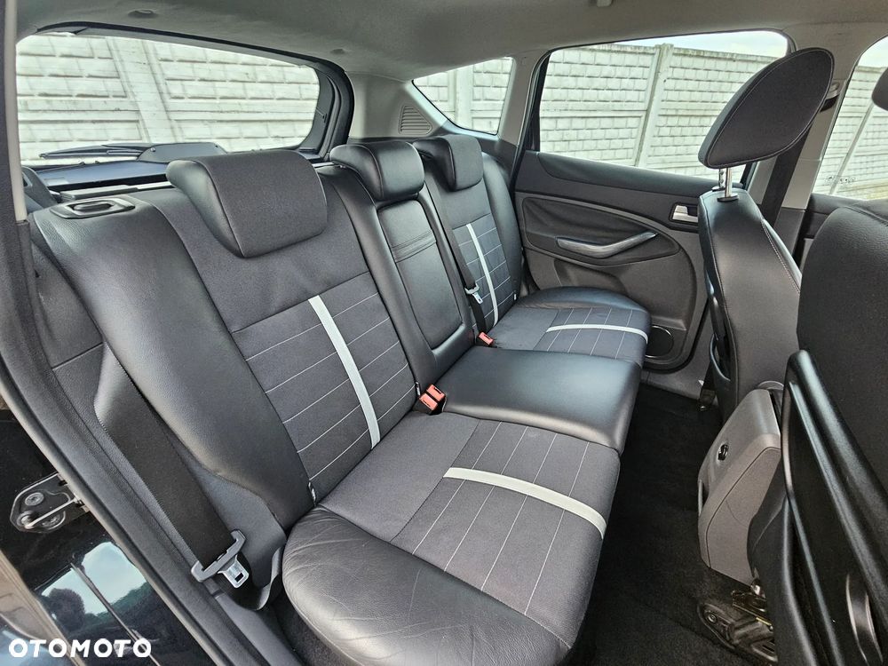 Ford Kuga 2.0 TDCi Trend - 11