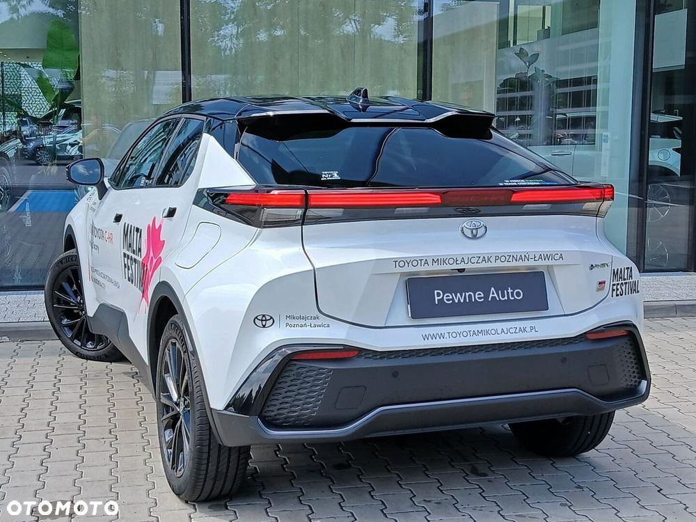 Toyota C-HR - 11