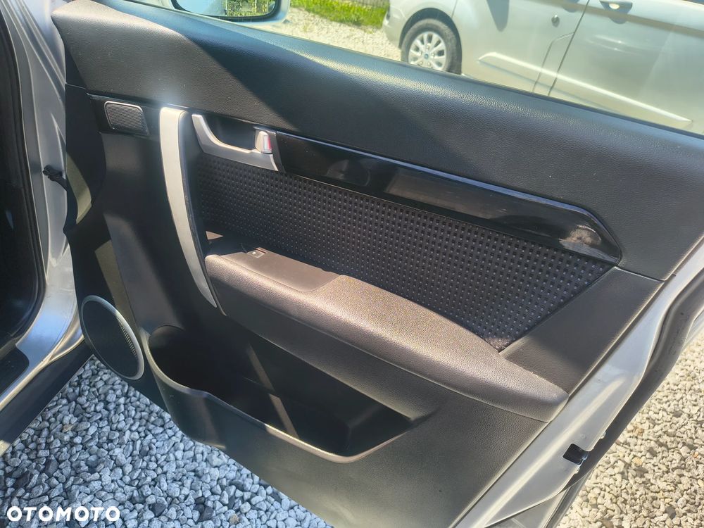 Chevrolet Captiva 2.4 2WD Travel Edition - 21