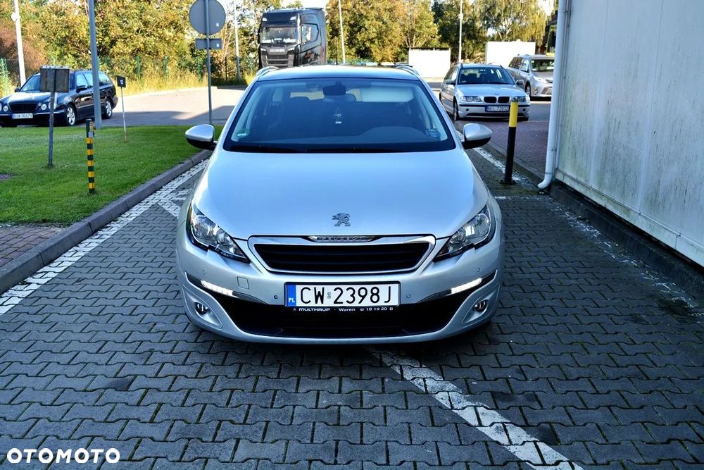 Peugeot 308 1.6 BlueHDi Business Line S&S - 11