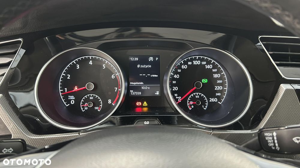 Volkswagen Touran 1.5 TSI EVO IQ Drive DSG - 16