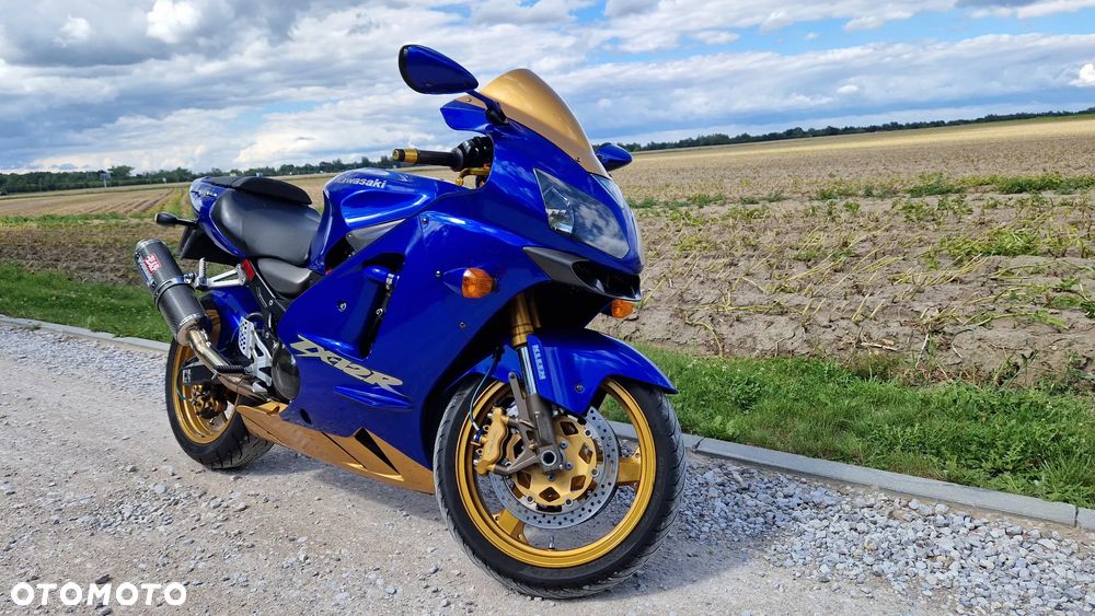 Kawasaki ZX - 3
