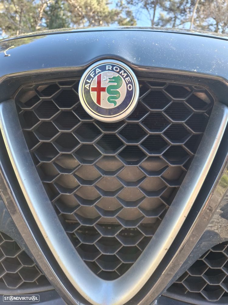 Alfa Romeo Giulia 2.2 D Super - 1