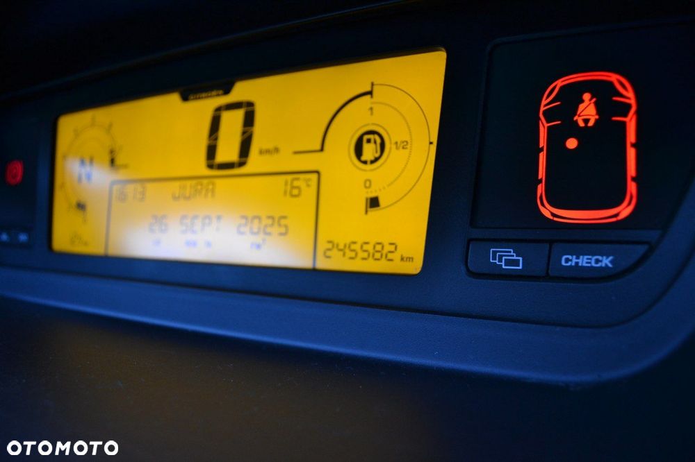 Citroën C4 Picasso 2.0i Impress MCP - 13