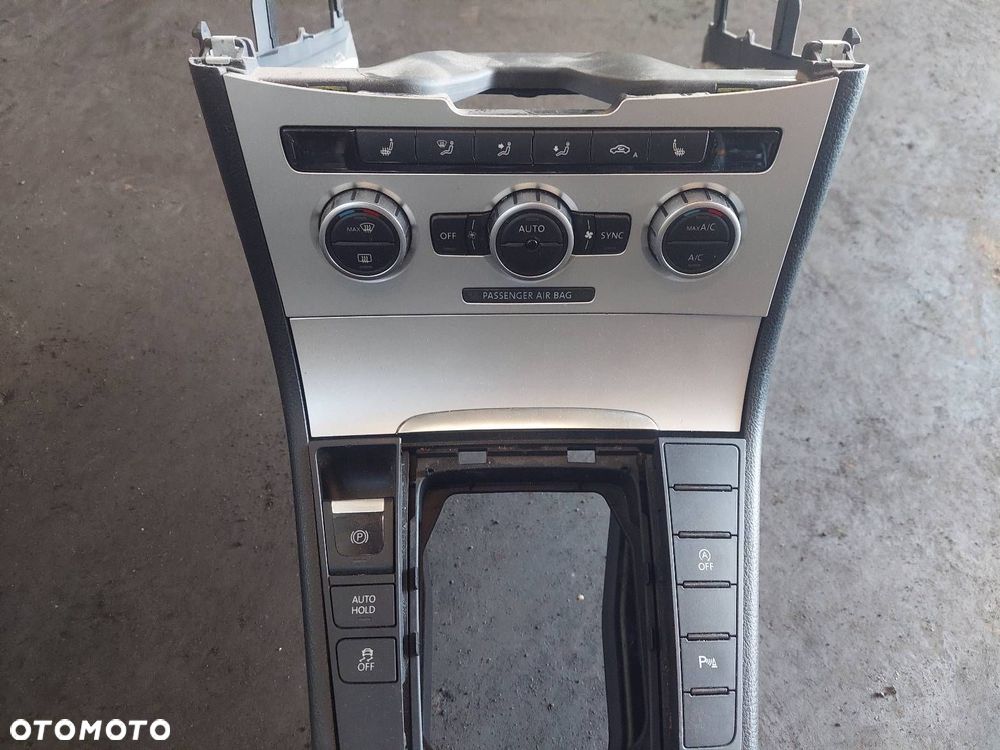 KOMPLET FOTELI LEWY PRAWY PRZÓD + KANAPA BOCZKI PASSAT B7 KOMBI ID: 236177 - 4
