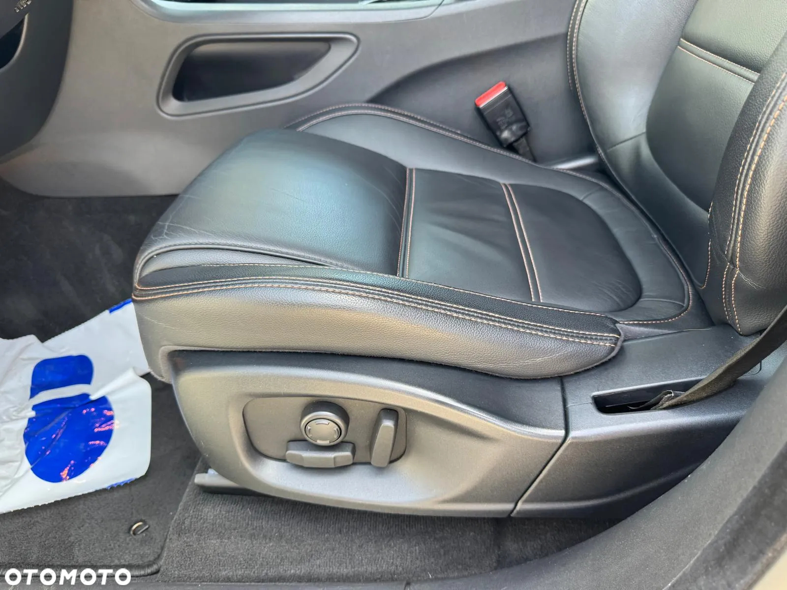 Jaguar F-Pace 2.0 i4D AWD Prestige - 22