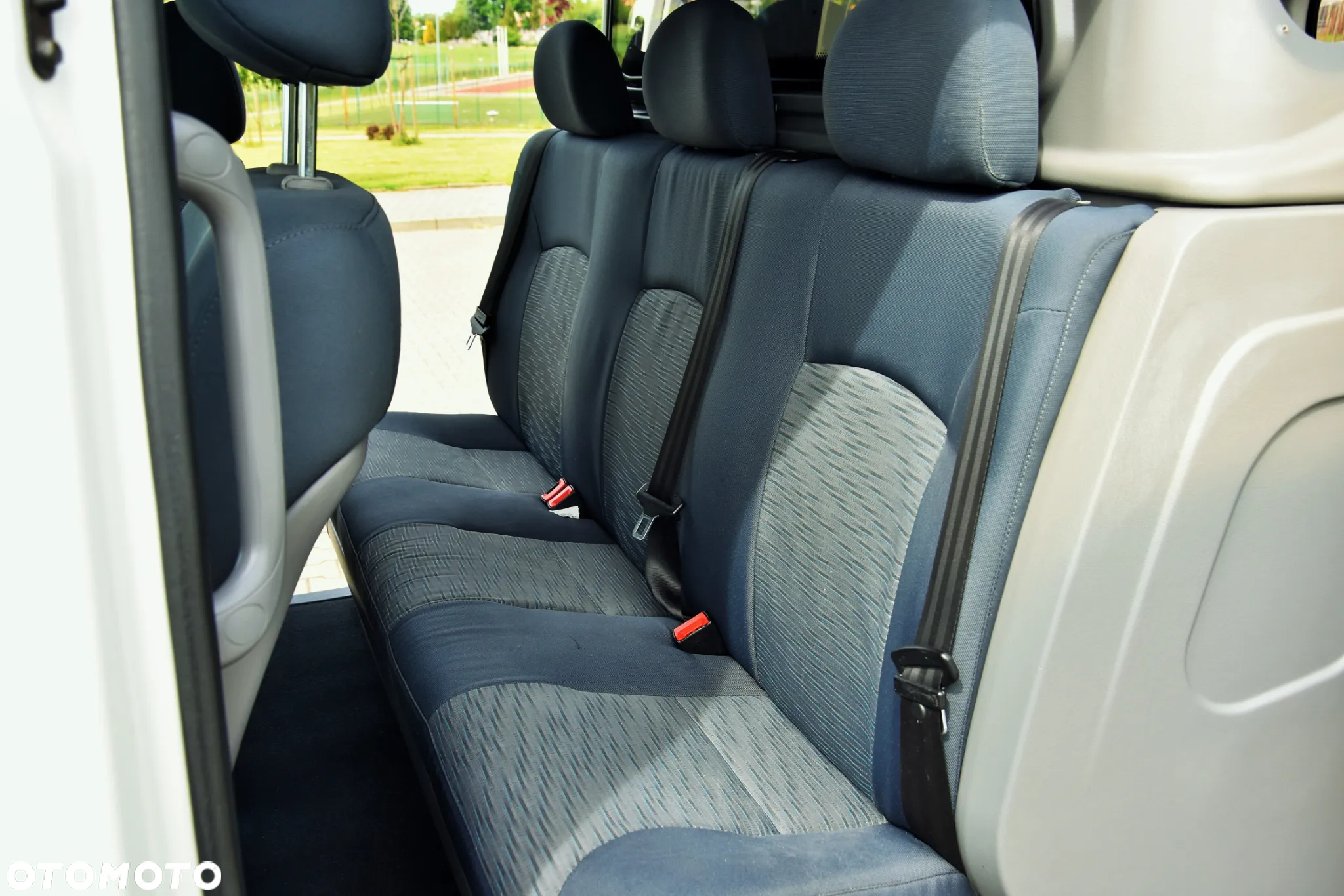 Hyundai H-1 2.5 CRDi Travel Comfort - 19
