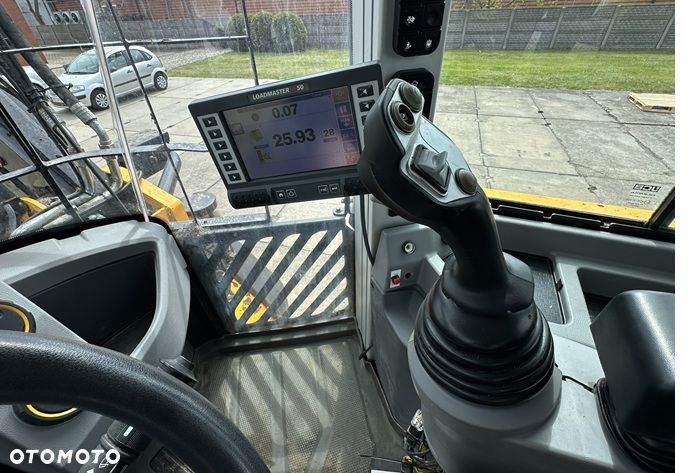 JCB 437 S5 WasteMaster - 20