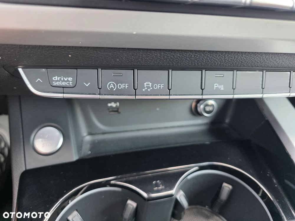 Audi A4 Avant 35 TFSI S tronic - 17